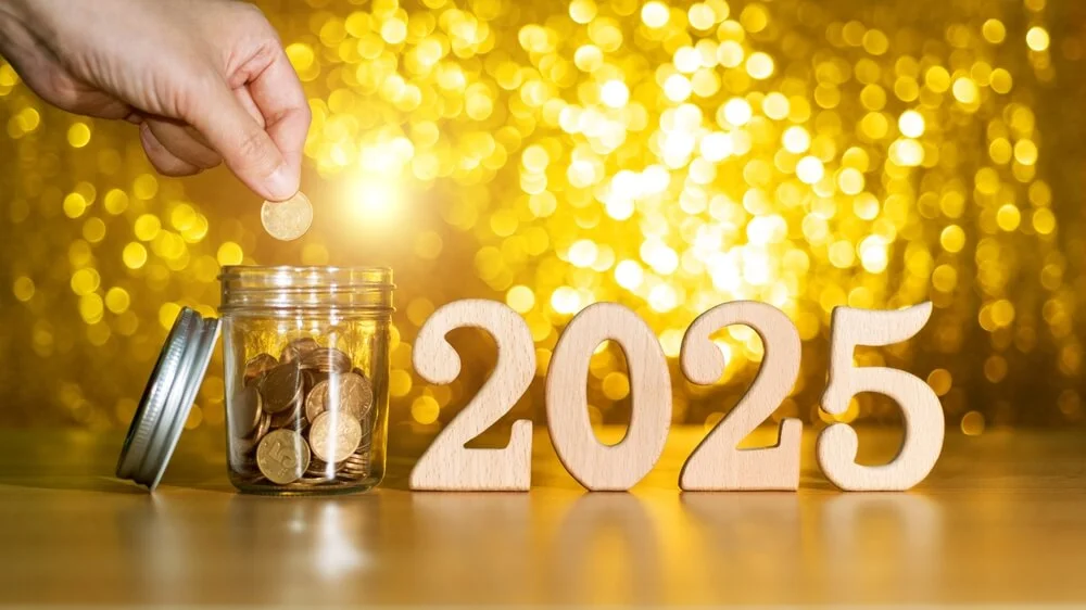 2025 New Year Images Download Free