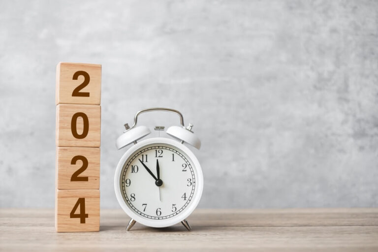 30 Happy New Year 2025 Countdowns Clocks (Images and Videos)